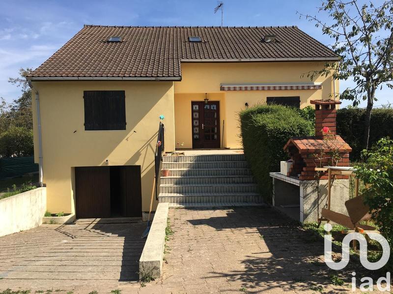 Maison - 150 m² - 10 pièces