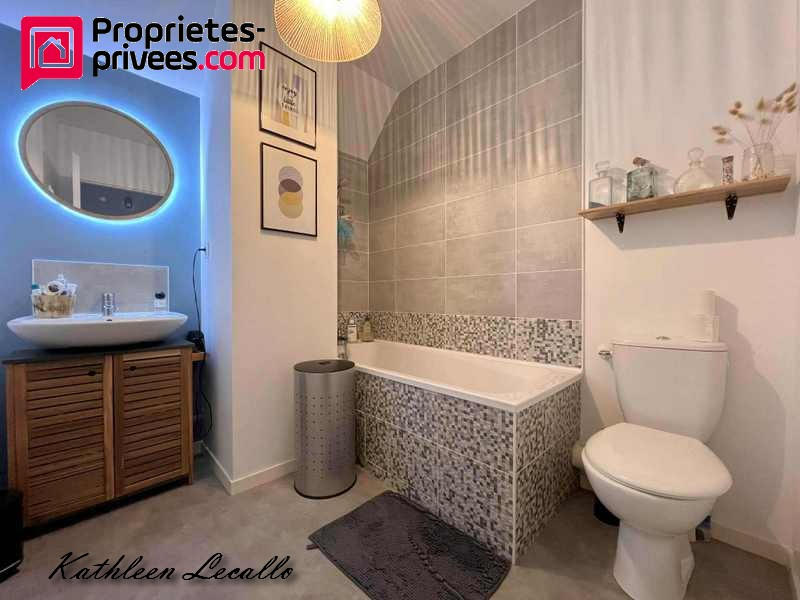 Maison - 88 m² - 4 pièces