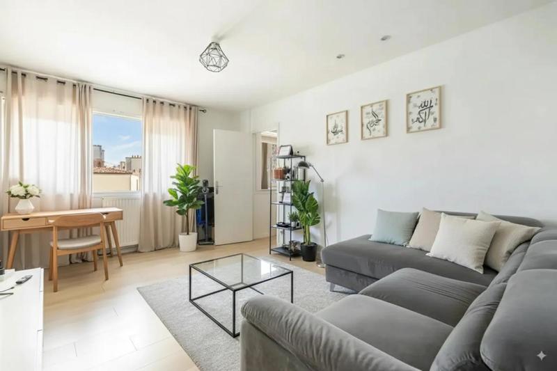 Appartement - 60 m² - 3 pièces