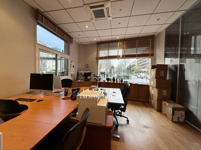 Bureau - 66 m² - 2 pièces