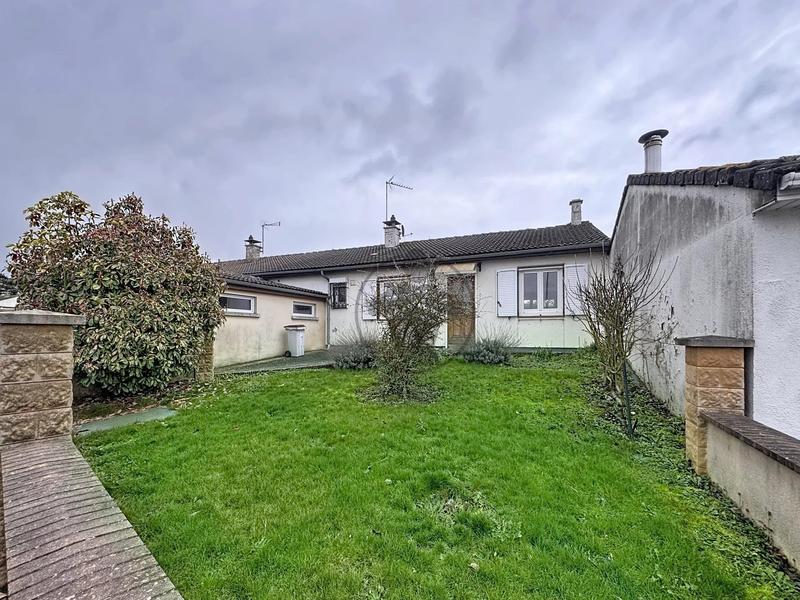 Maison - 94 m² - 4 pièces