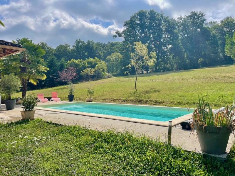 Maison - 175 m² - 5 pièces