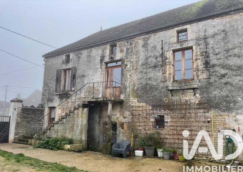 Maison de village - 220 m² - 10 pièces