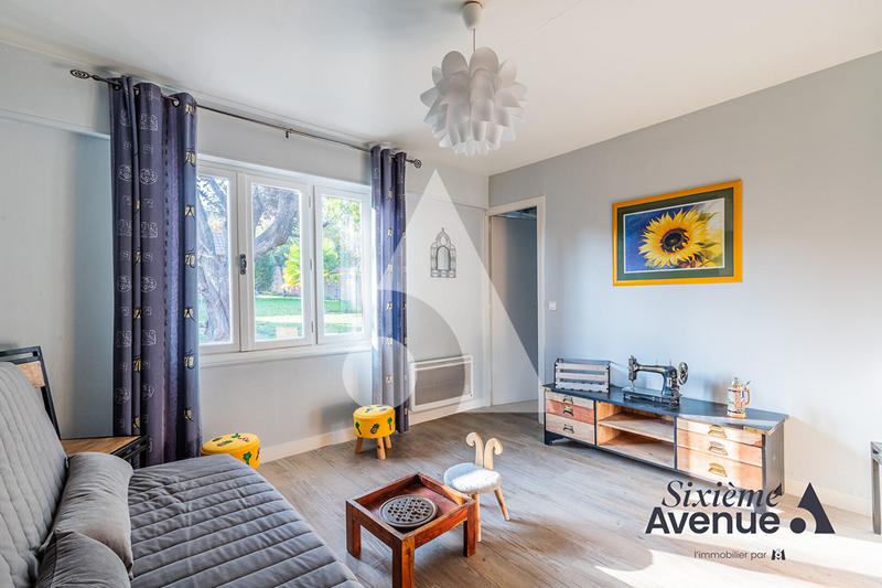 Maison - 189 m² - 8 pièces