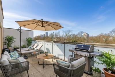 Appartement - 84 m² - 4 pièces