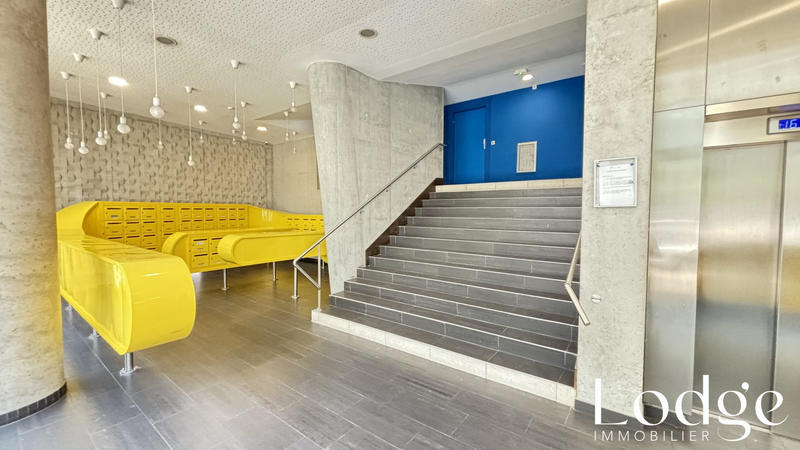 Appartement - 60 m² - 3 pièces