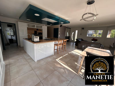 Maison - 130 m² - 6 pièces