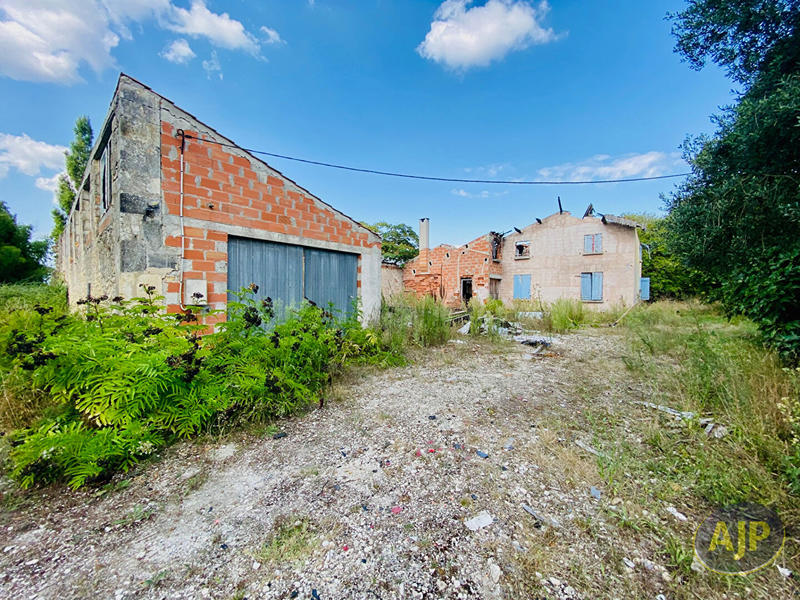 Maison - 217 m² - 7 pièces