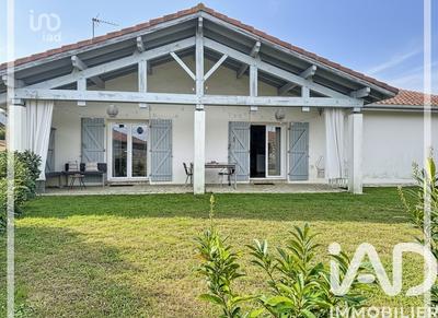 Maison - 177 m² - 8 pièces