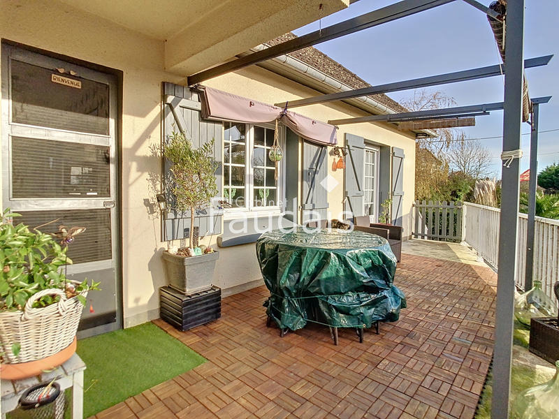 Maison - 107 m² - 6 pièces