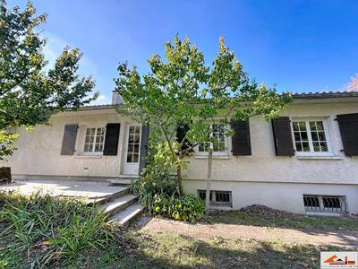 Maison - 151 m² - 5 pièces