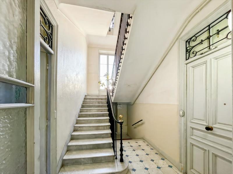 Studio - 68 m² - 2 pièces