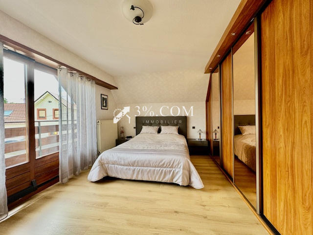 Maison - 130 m² - 5 pièces