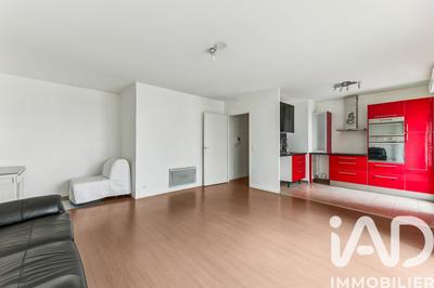 Appartement - 90 m² - 4 pièces