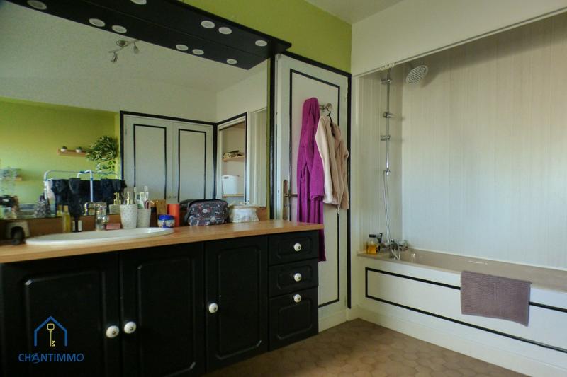 Maison ancienne - 205 m² - 8 pièces