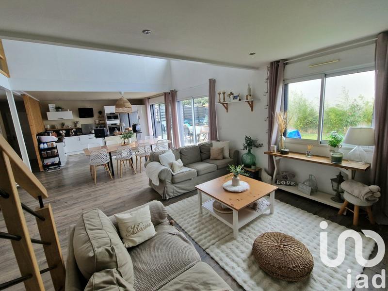 Maison - 160 m² - 7 pièces