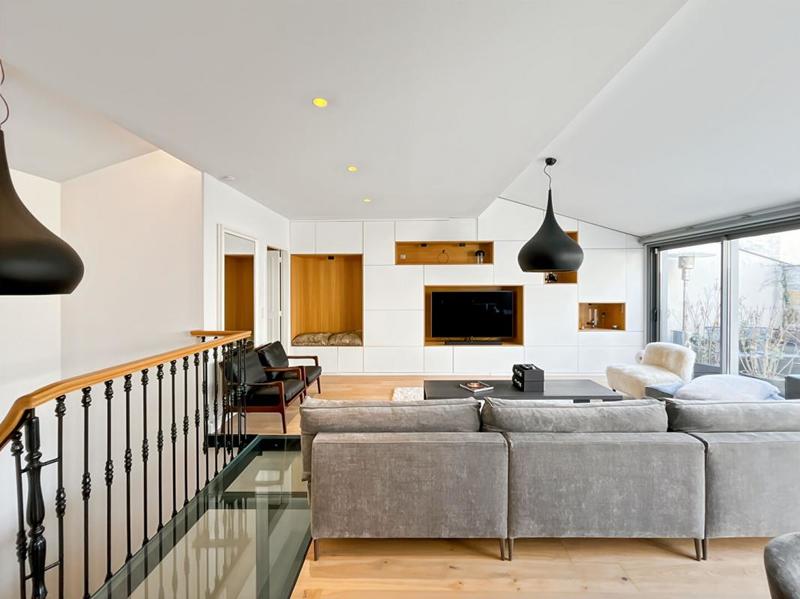 Appartement - 207 m² - 4 pièces