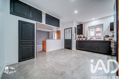 Appartement - 82 m² - 4 pièces