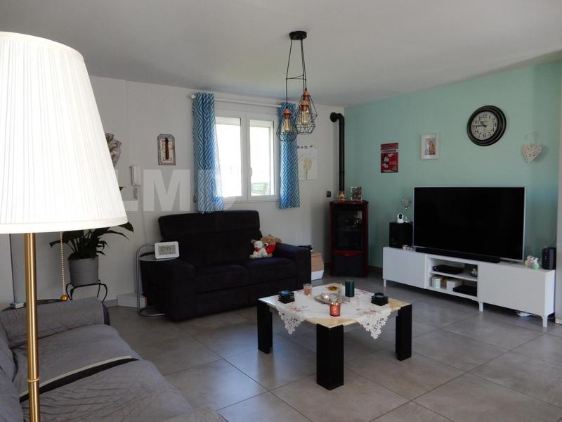 Maison - 102 m² - 4 pièces