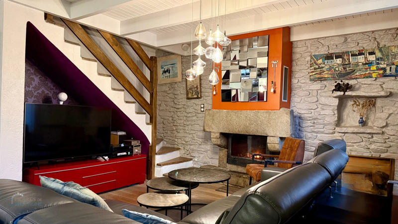 Maison - 193 m² - 10 pièces