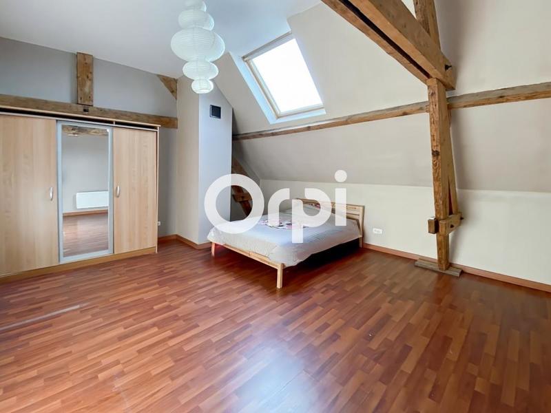 Maison - 204 m² - 6 pièces