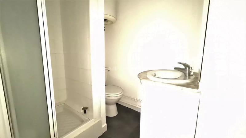 Appartement - 15 m² - 1 pièce