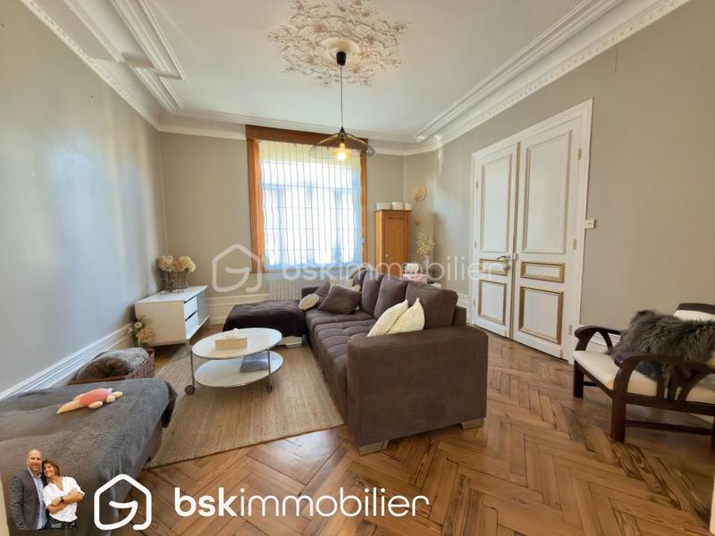 Maison - 170 m² - 6 pièces