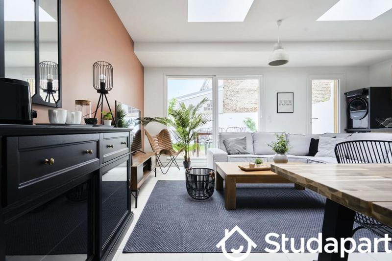 Chambre - 14 m² - 1 pièce