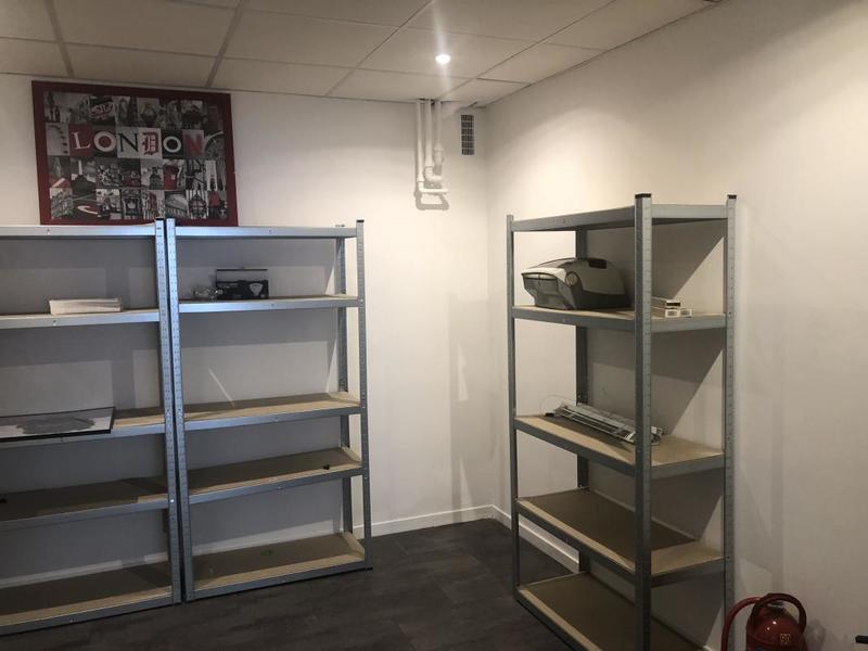 Bureau - 235 m² - 8 pièces