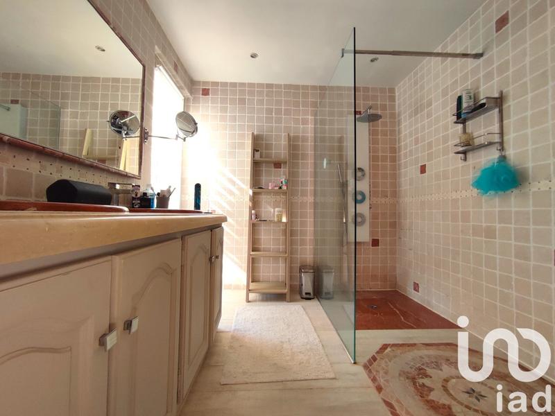 Maison - 167 m² - 7 pièces