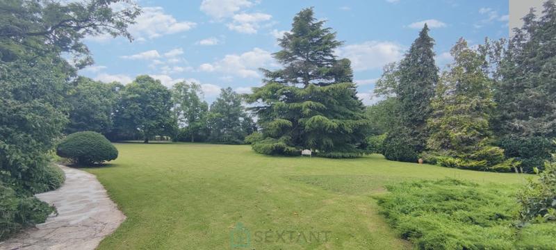 Maison d'architecte - 215 m² - 6 pièces