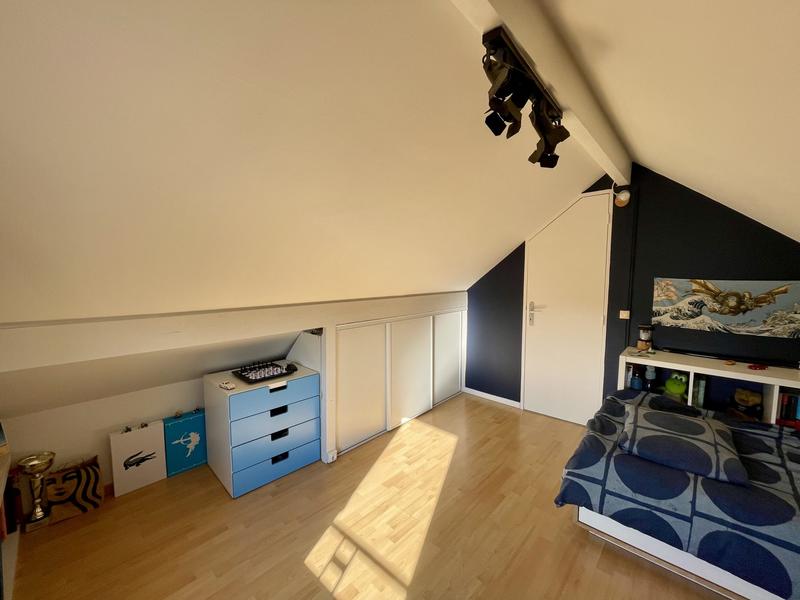 Maison - 100 m² - 6 pièces