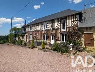 Maison - 250 m² - 11 pièces