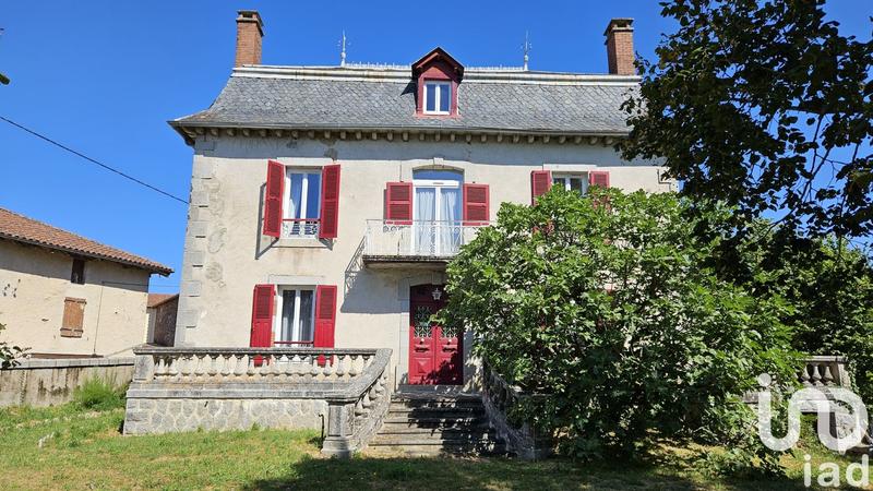Maison - 205 m² - 7 pièces