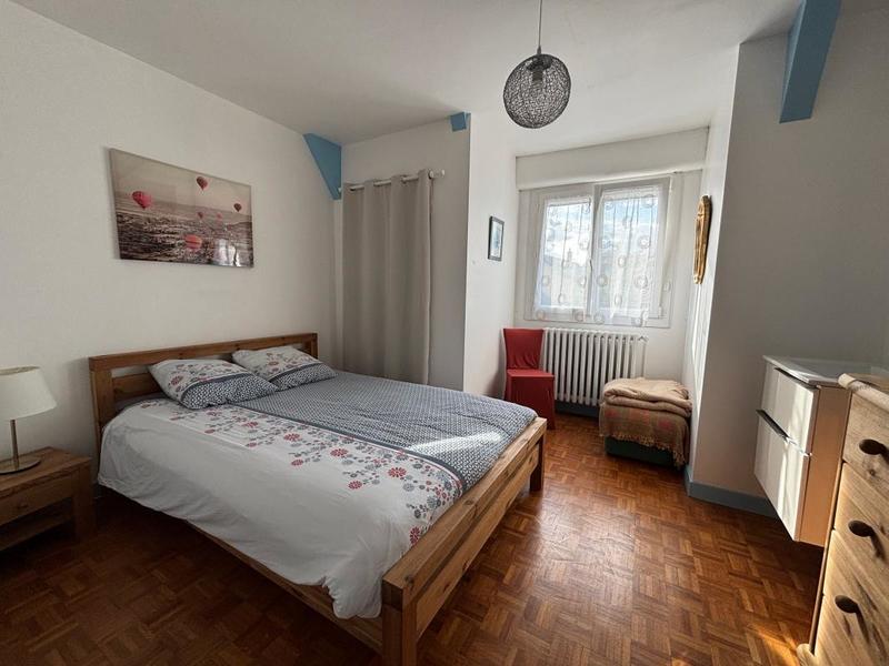 Maison - 196 m² - 6 pièces