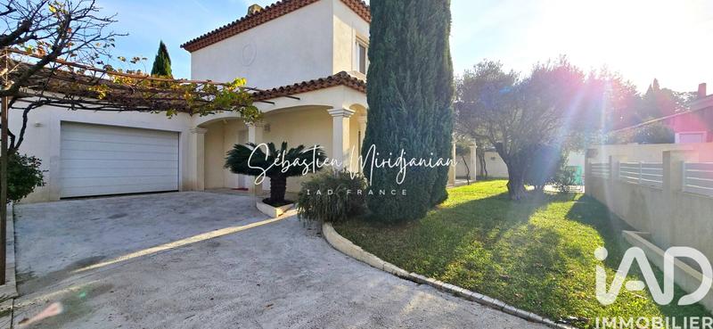 Maison - 111 m² - 5 pièces