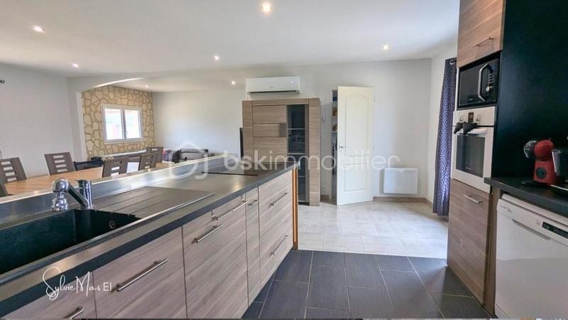 Maison - 130 m² - 6 pièces