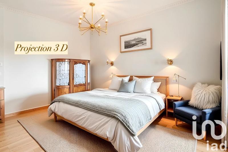 Maison - 357 m² - 8 pièces