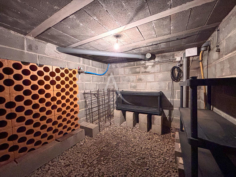 Maison - 159 m² - 8 pièces