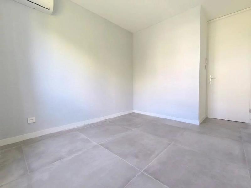 Duplex - 90 m² - 5 pièces