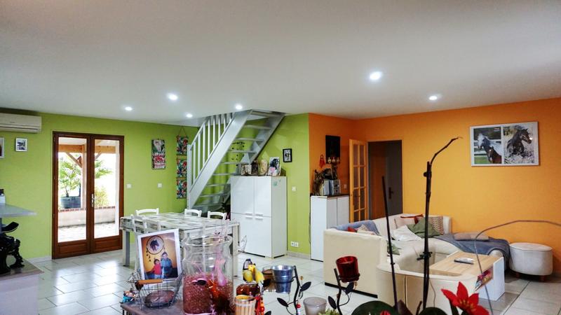 Maison - 148 m² - 10 pièces