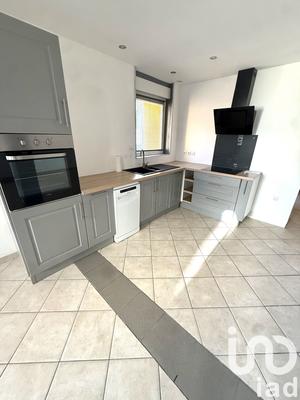 Maison - 111 m² - 5 pièces