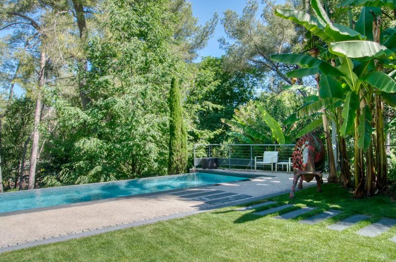 Villa - 350 m² - 8 pièces