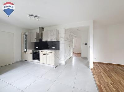 Immeuble - 147 m² - 7 pièces