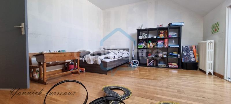 Maison - 152 m² - 5 pièces