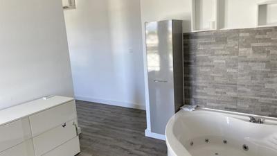 Appartement - 149 m² - 4 pièces