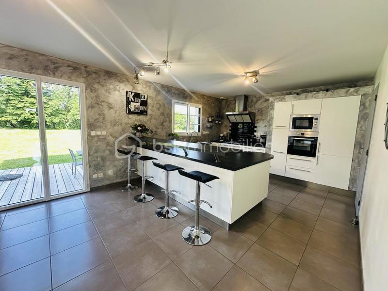 Maison d'architecte - 190 m² - 6 pièces