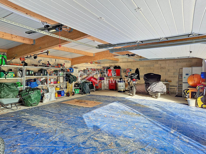 Maison traditionnelle - 183 m² - 6 pièces