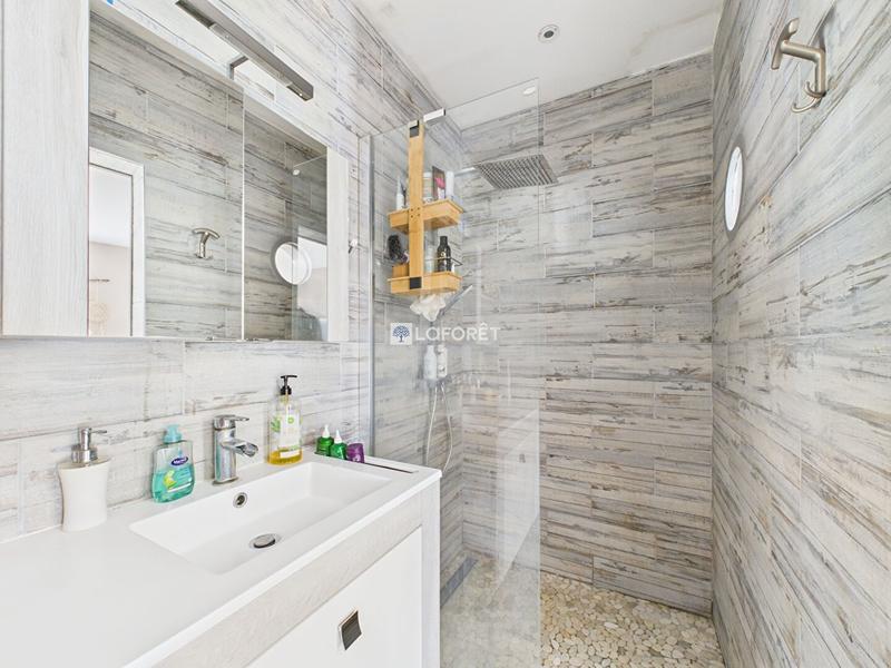 Maison - 153 m² - 7 pièces