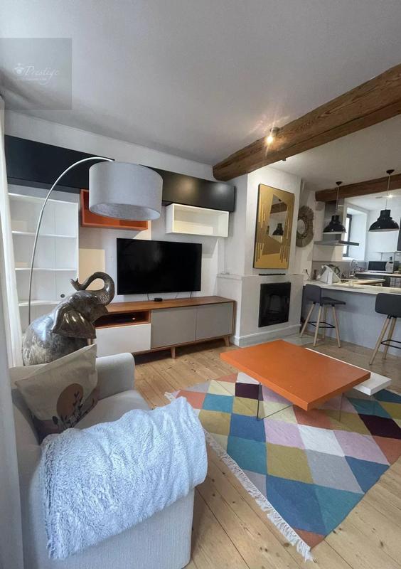Appartement - 90 m² - 4 pièces